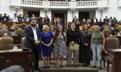 Rinden protesta dos personas como consejeras honorarias de la CDHCM