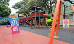 ENTREGA ALE ROJO DE LA VEGA RENOVACION DE ZONA DE JUEGOS EN PLAZA GIORDANO BRUNO