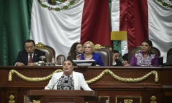 DIPUTADAS Y DIPUTADOS DE MORENA HACEN LA UNIDAD CON CLARA BRUGADA: DIPUTADA X?CHITL BRAVO