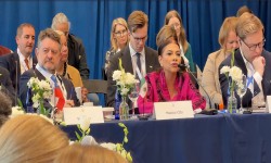 DESDE EL URBAN 20, CLARA BRUGADA LLAMA A CONSTRUIR CIUDADES DE DERECHOS, CUIDADORAS Y ASEQUIBLES; TRANSFORMAR LAS CIUDADES SIGNIFICA TAMBIEN TRANSFORMAR AL MUNDO
