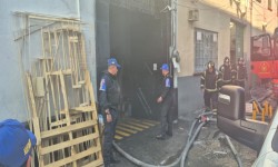 PROTECCION CIVIL DE CUAUHTEMOC ATIENDE INCENDIO EN FABRICA DE MUEBLES EN ATLAMPA